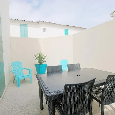 Fonctionnel Intra-muros Avec Cour Et Garage Securise - Fr-1-835-1 Saint-Martin-de-Ré